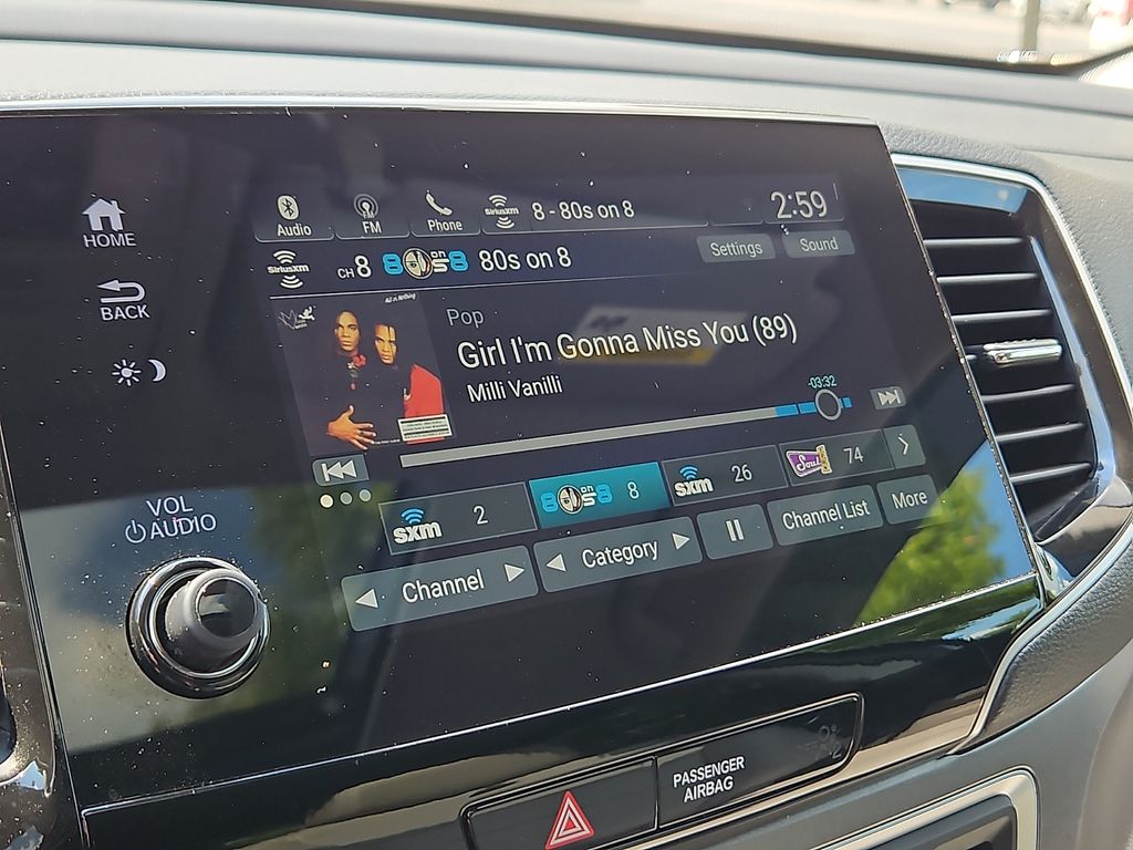 Thumbnail: 2019 Honda Pilot - 13