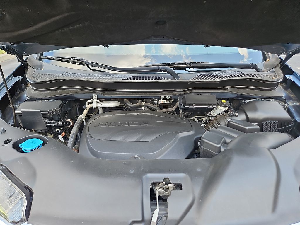 Thumbnail: 2019 Honda Pilot - 9