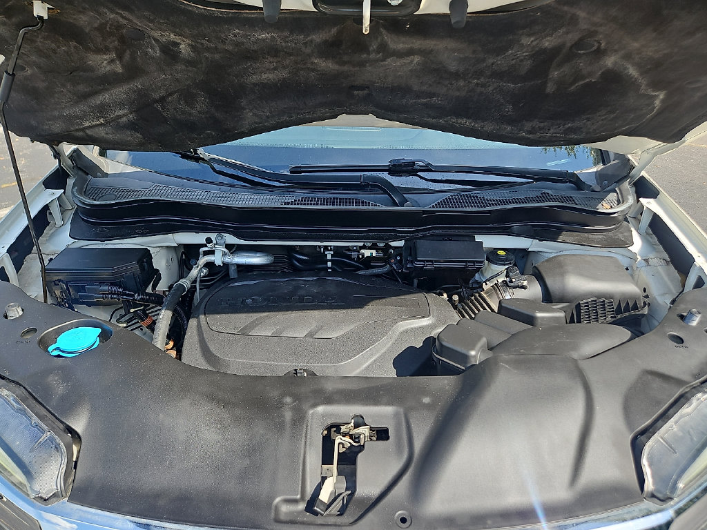 Thumbnail: 2016 Honda Pilot - 4