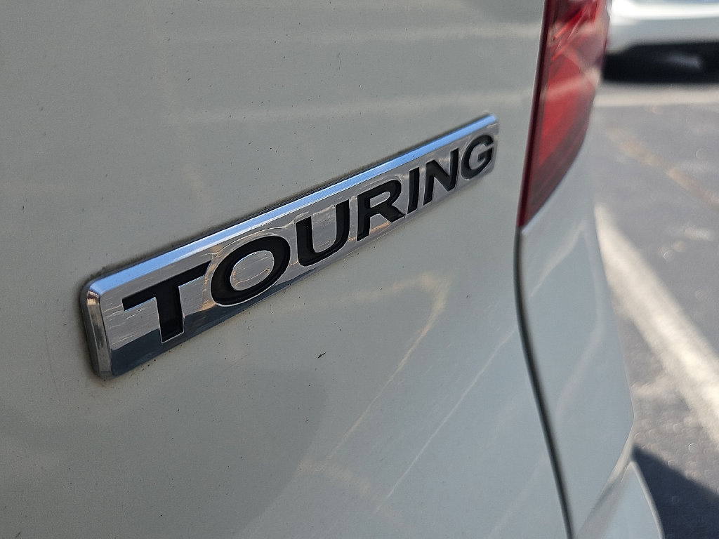 Thumbnail: 2016 Honda Pilot - 3