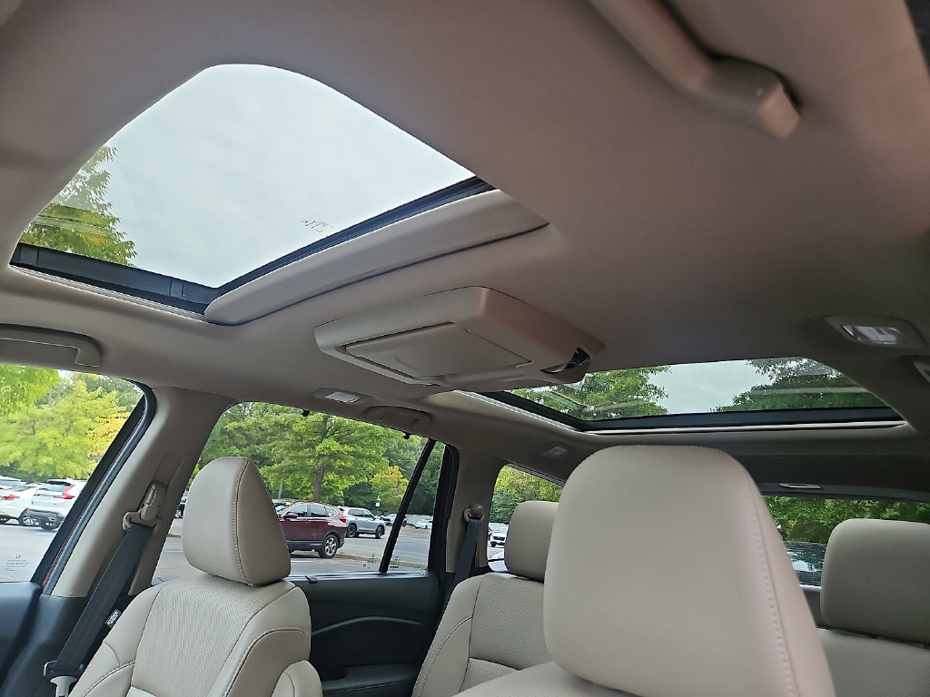 Thumbnail: 2021 Honda Pilot - 24