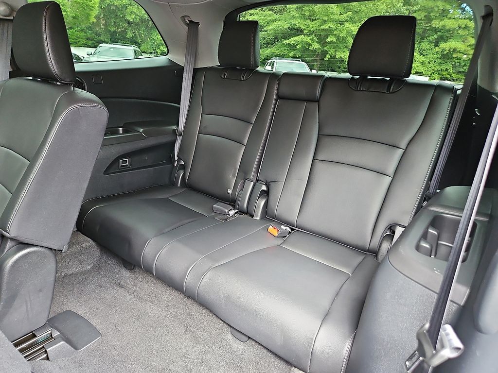 Thumbnail: 2021 Honda Pilot - 22