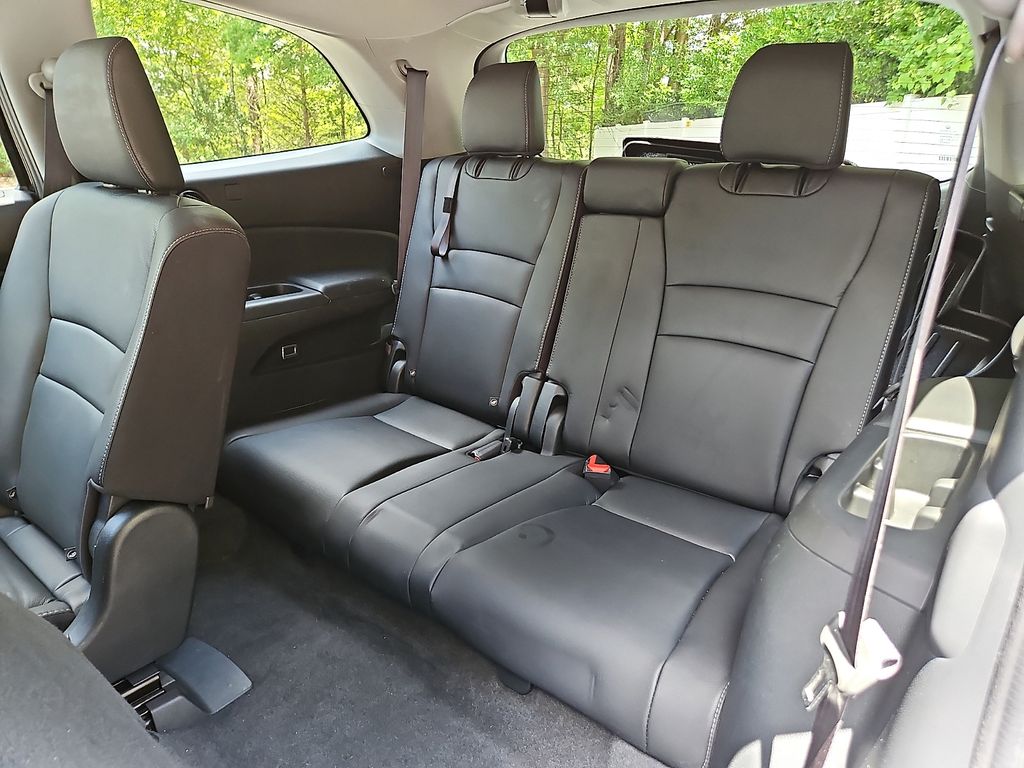 Thumbnail: 2021 Honda Pilot - 21