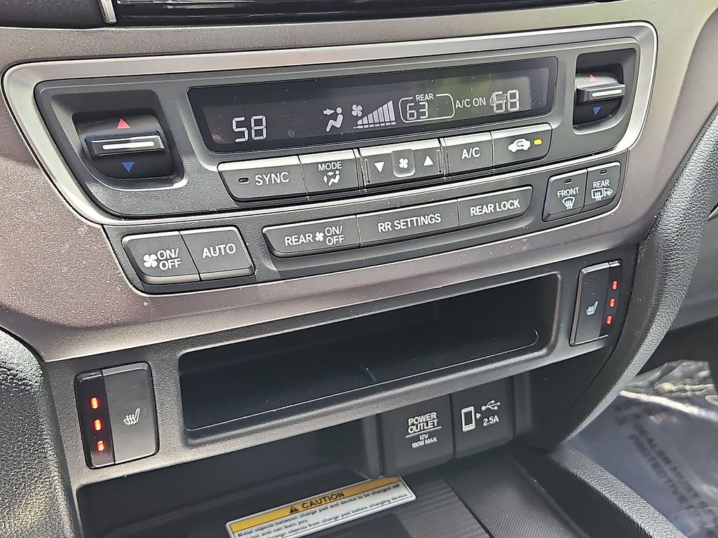 Thumbnail: 2021 Honda Pilot - 25