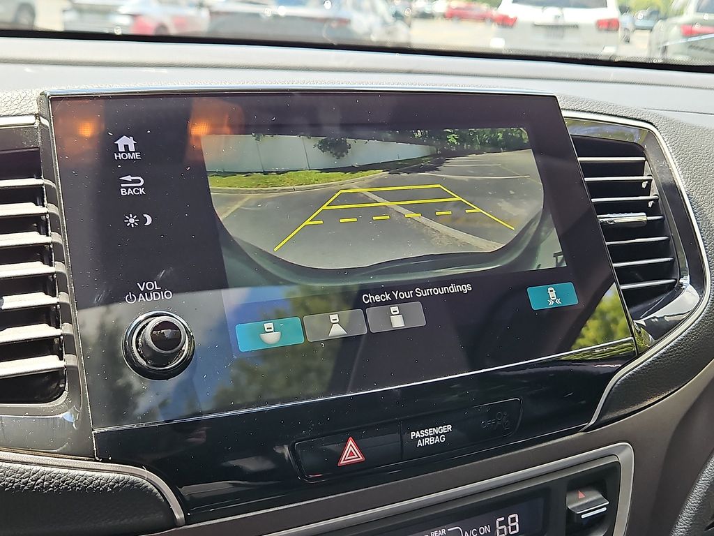 Thumbnail: 2021 Honda Pilot - 26