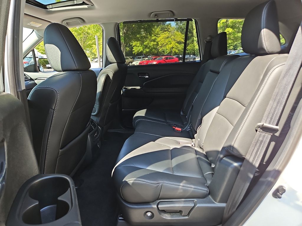 Thumbnail: 2021 Honda Pilot - 12