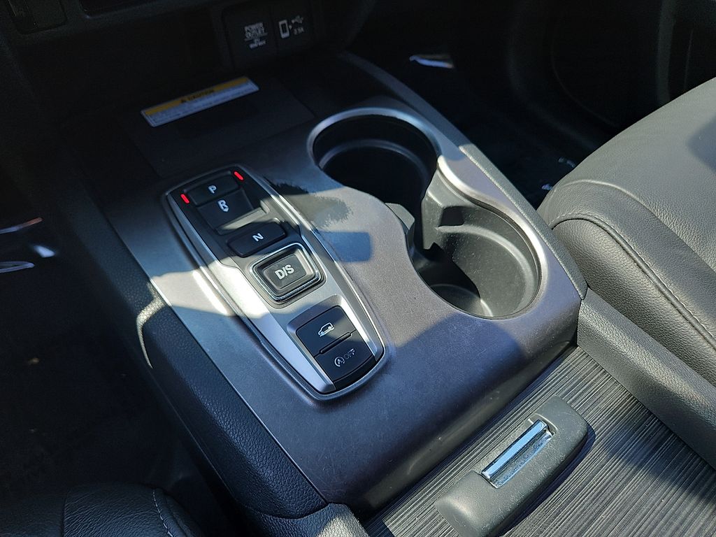 Thumbnail: 2021 Honda Pilot - 14