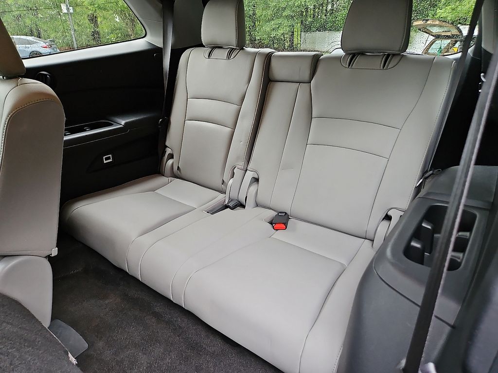 Thumbnail: 2016 Honda Pilot - 21