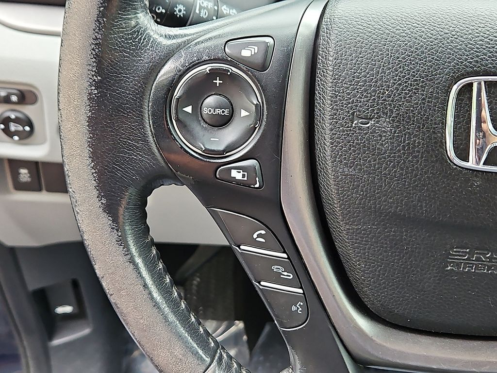 Thumbnail: 2016 Honda Pilot - 27