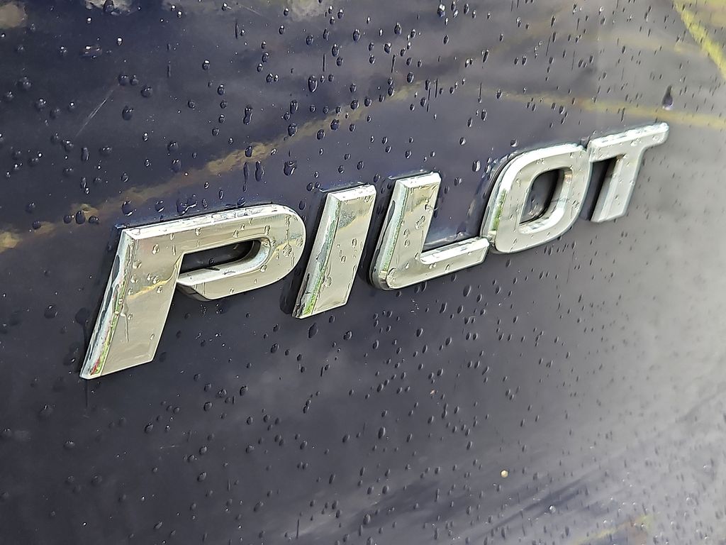 Thumbnail: 2016 Honda Pilot - 7