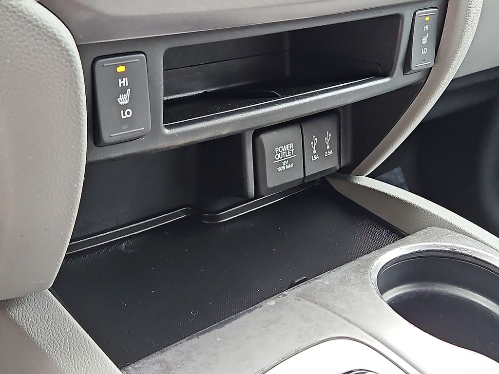 Thumbnail: 2016 Honda Pilot - 30