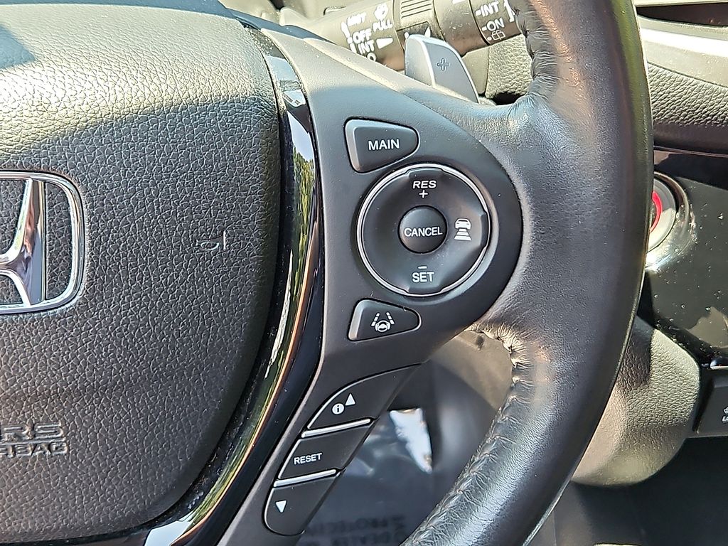 Thumbnail: 2018 Honda Pilot - 29
