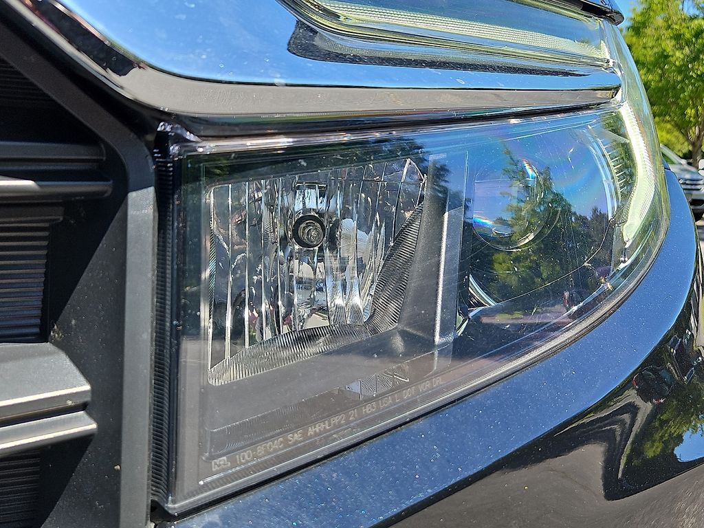 Thumbnail: 2023 Honda Passport - 21