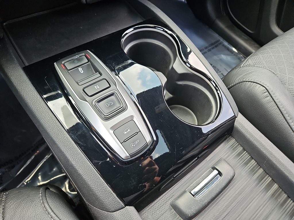 Thumbnail: 2019 Honda Passport - 14