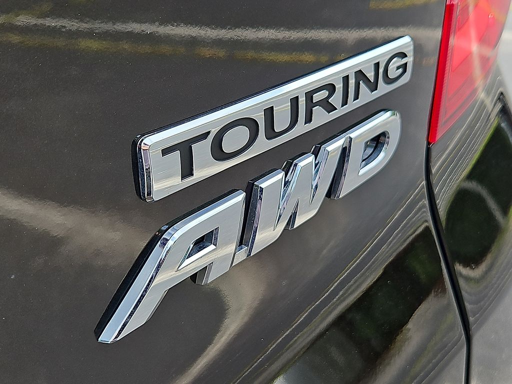 Thumbnail: 2019 Honda Passport - 32