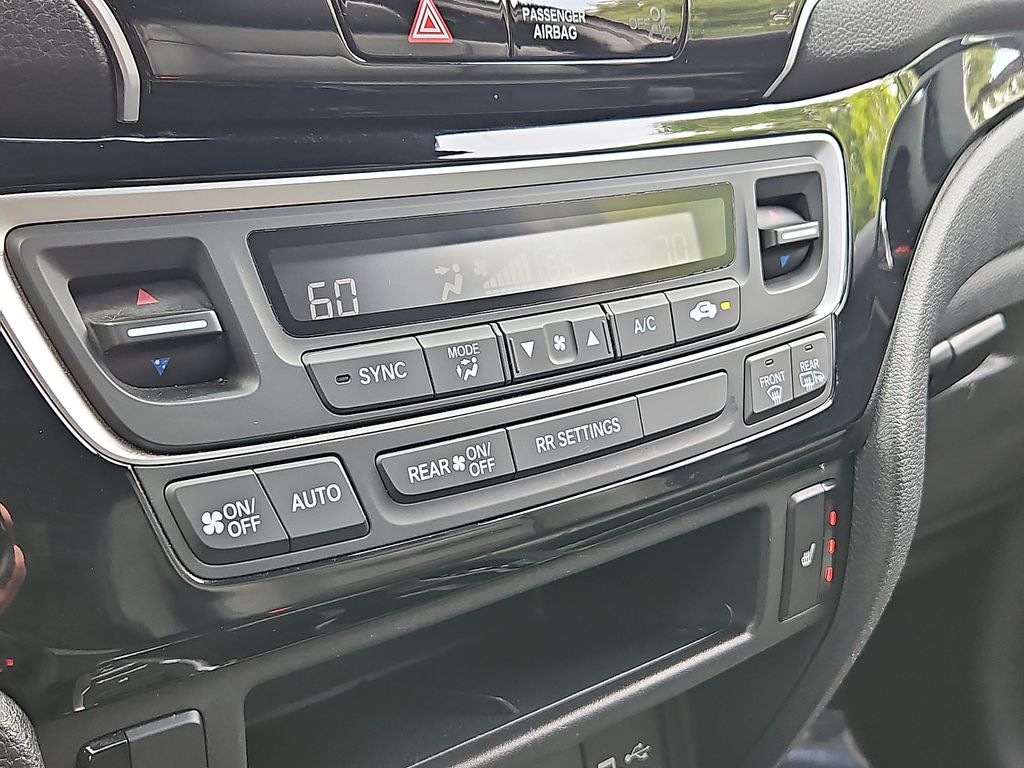 Thumbnail: 2019 Honda Passport - 25