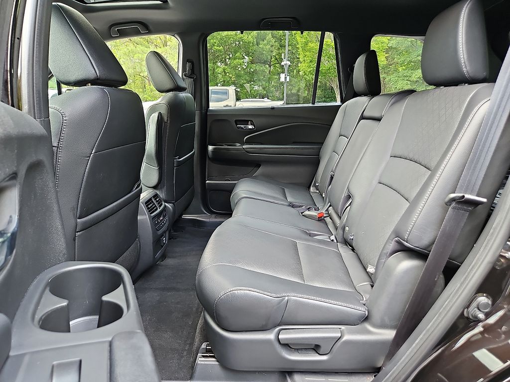 Thumbnail: 2019 Honda Passport - 12
