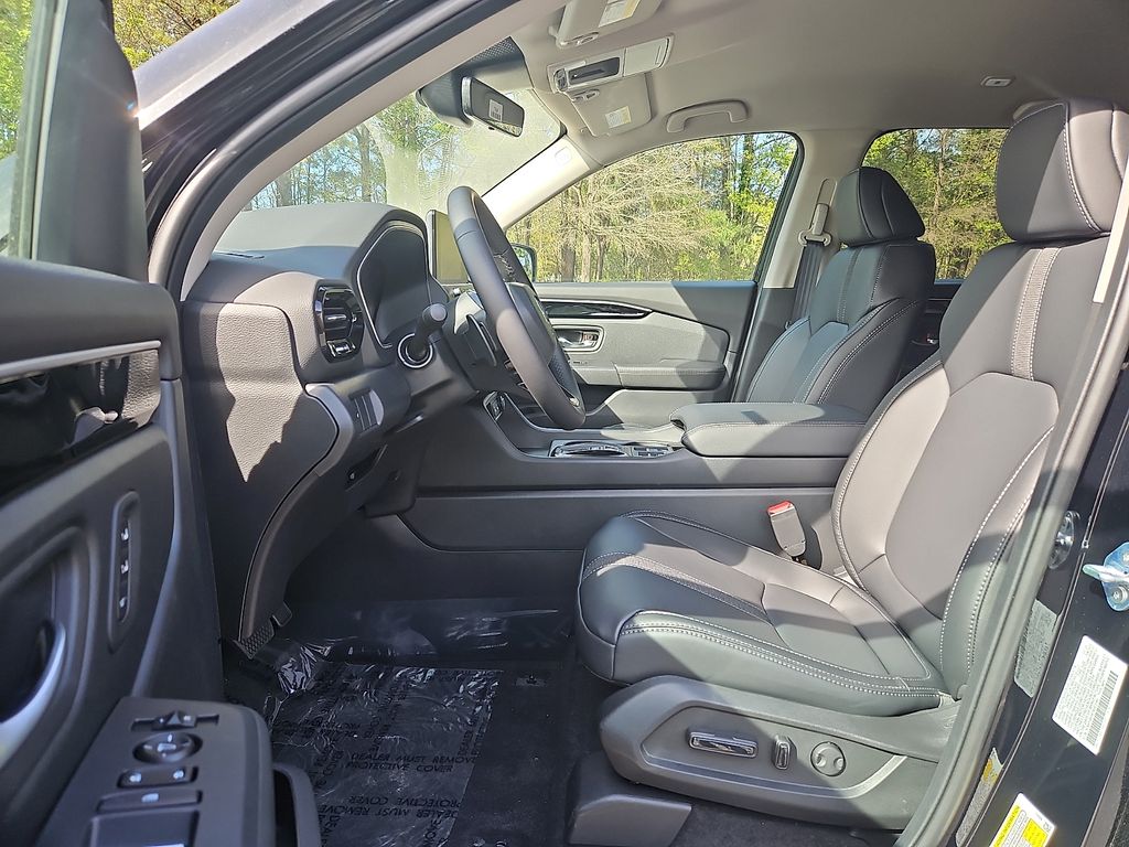 Thumbnail: 2026 Honda Passport - 6