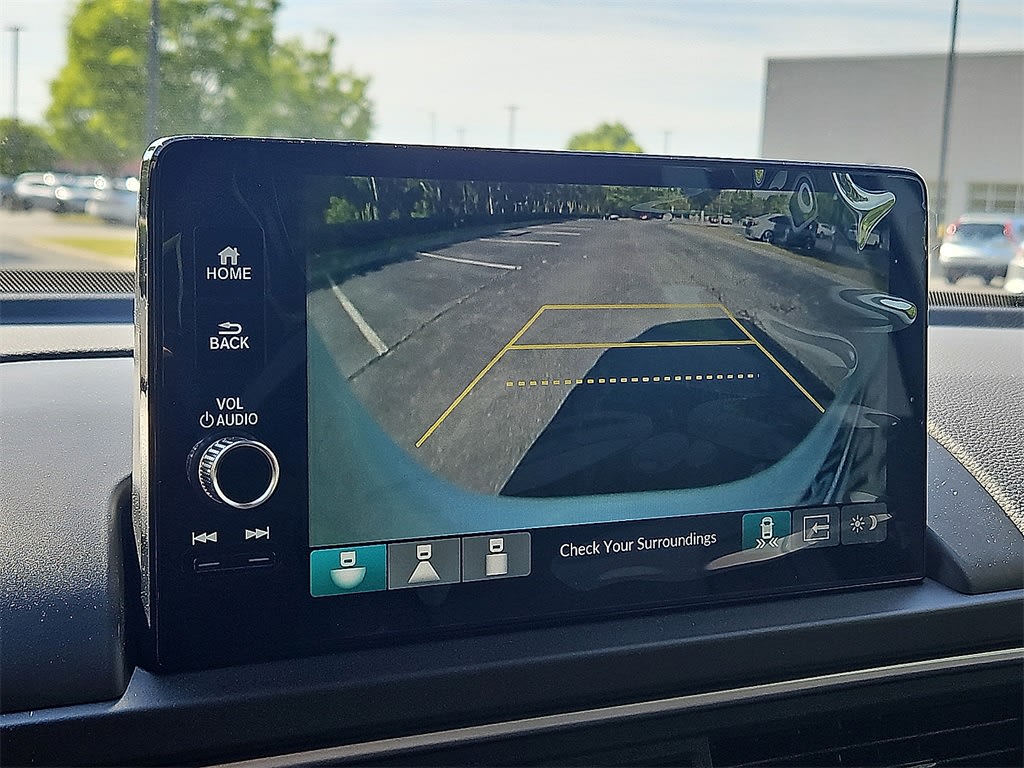 Thumbnail: 2025 Honda Pilot - 15