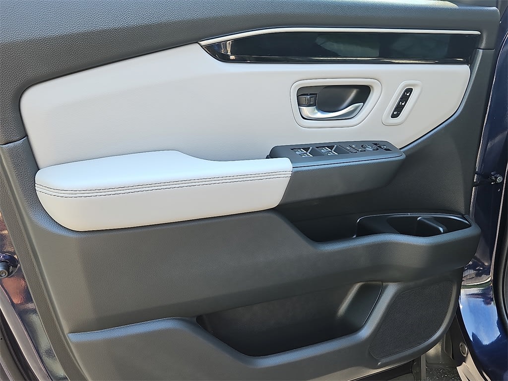 2025 Honda Pilot EX-L 15