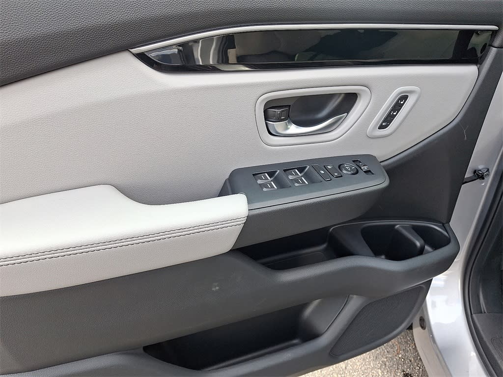 2025 Honda Pilot EX-L 16