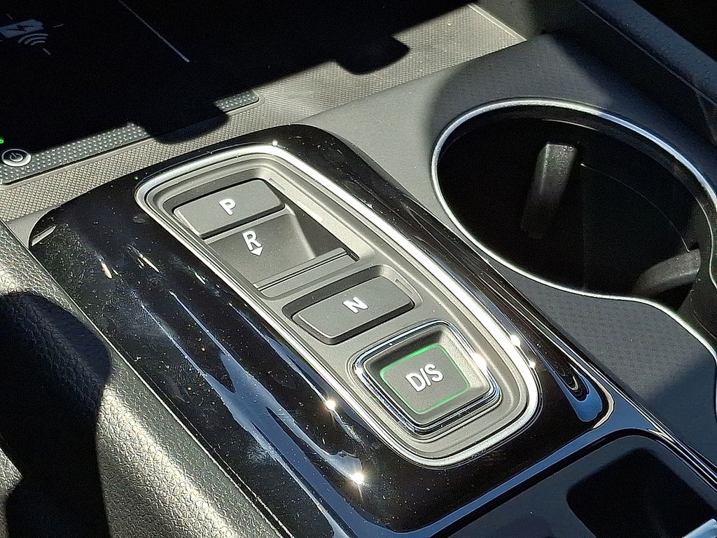 Thumbnail: 2026 Honda Pilot - 10