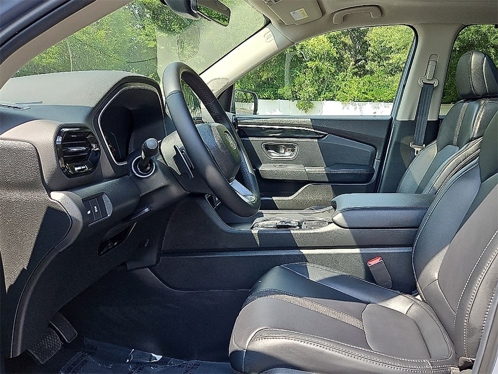 Thumbnail: 2025 Honda Pilot - 7