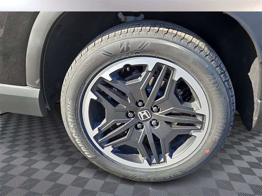 Thumbnail: 2026 Honda Pilot - 5