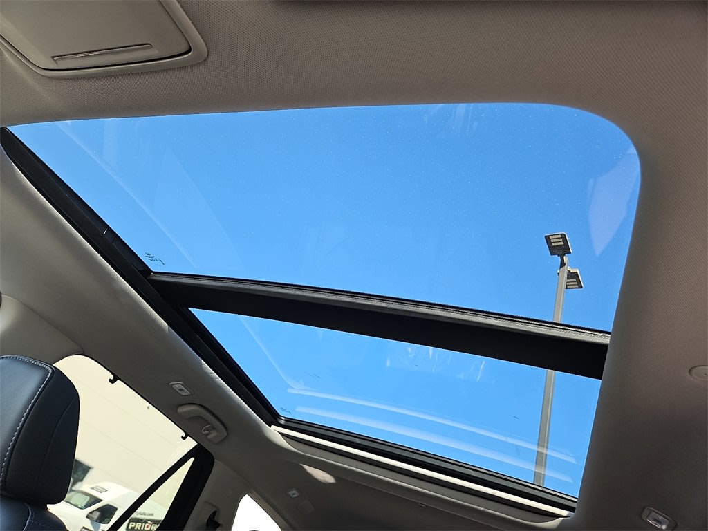 Thumbnail: 2026 Honda Pilot - 16