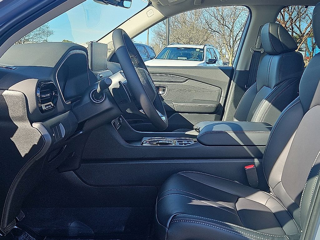 Thumbnail: 2026 Honda Pilot - 7