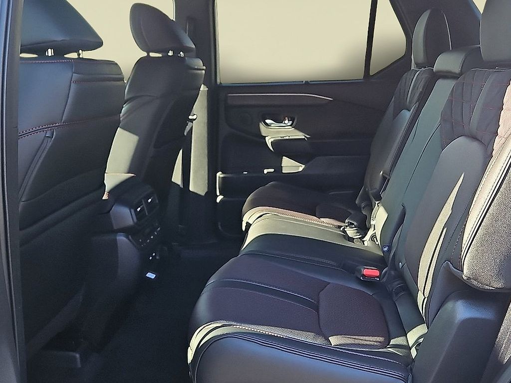 Thumbnail: 2026 Honda Pilot - 8