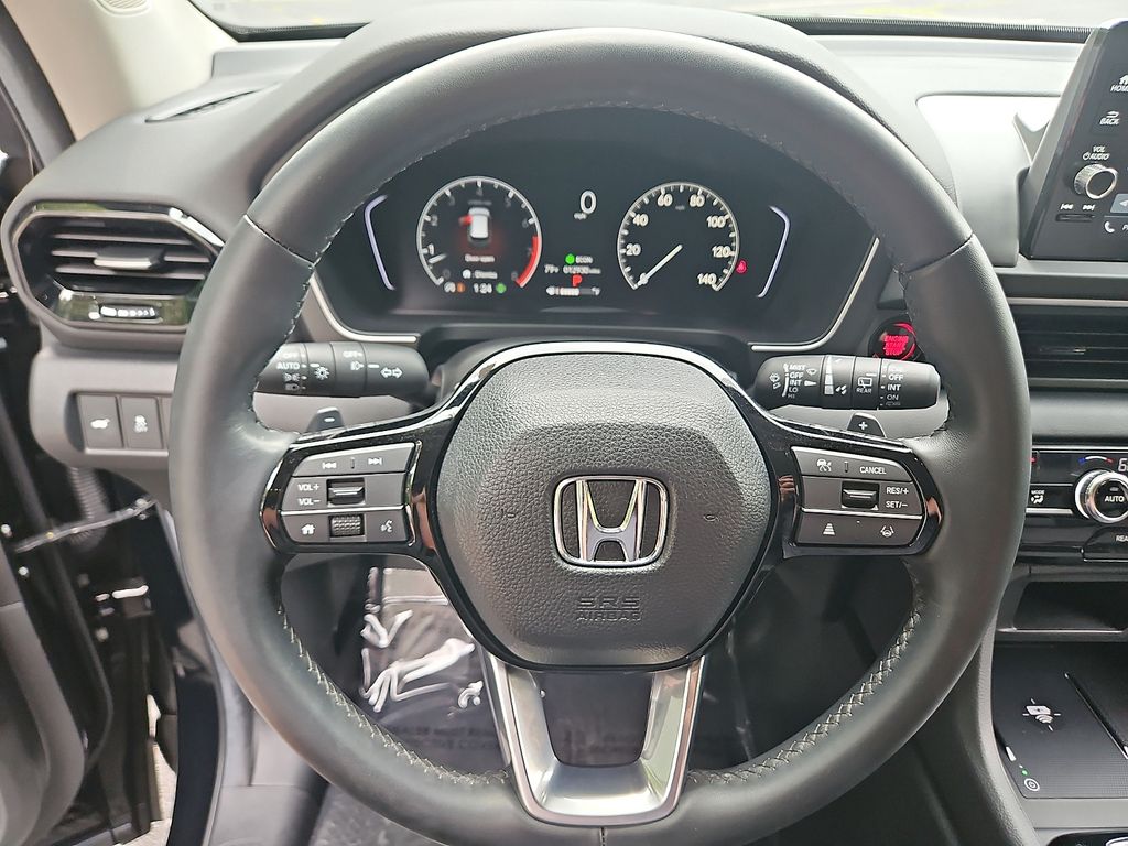 Thumbnail: 2025 Honda Pilot - 9