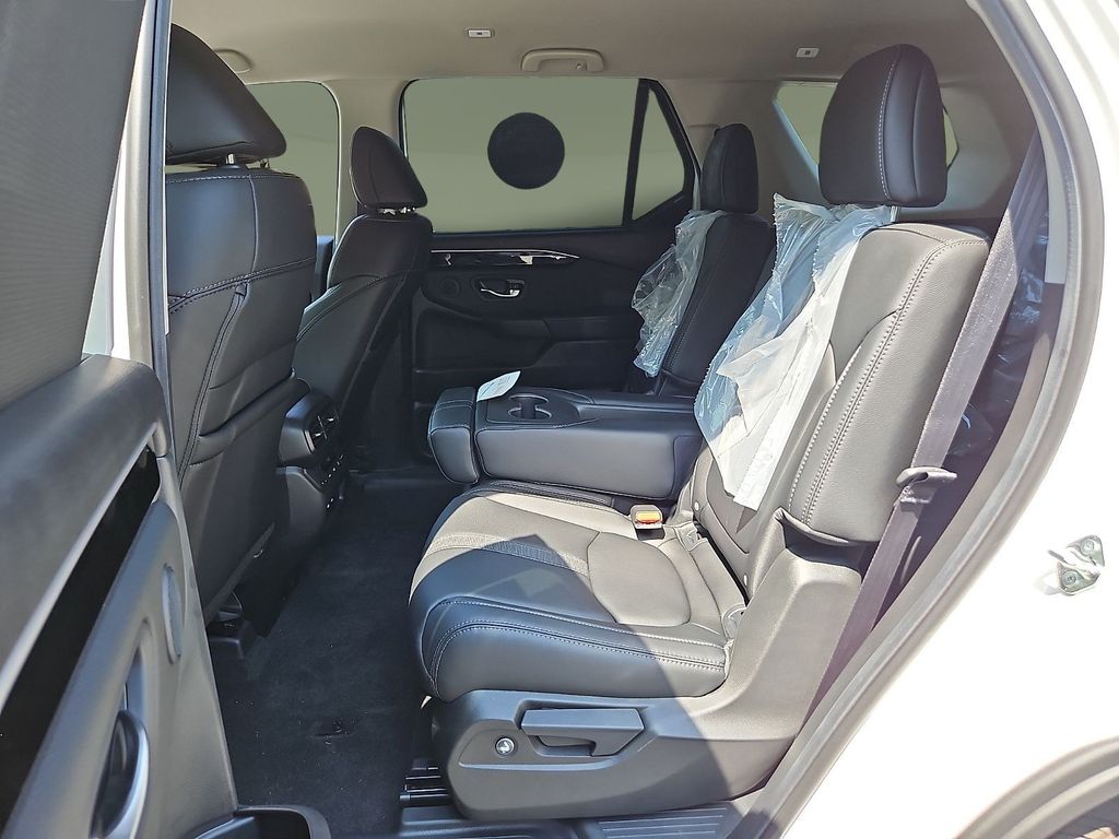 Thumbnail: 2026 Honda Pilot - 8