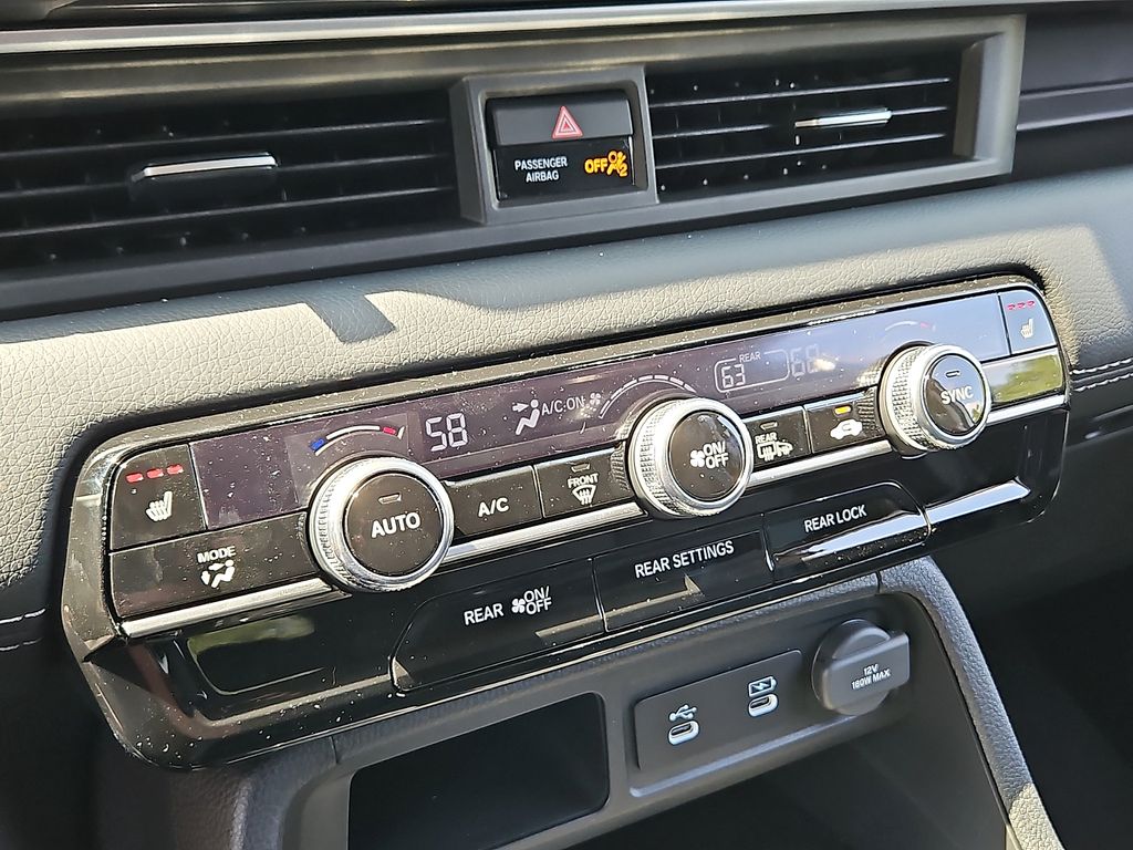 Thumbnail: 2026 Honda Pilot - 15
