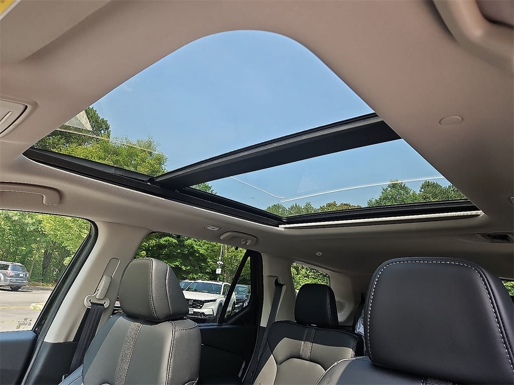 Thumbnail: 2025 Honda Pilot - 14