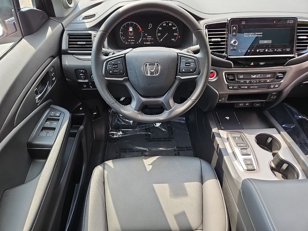 Thumbnail: 2025 Honda Ridgeline - 2