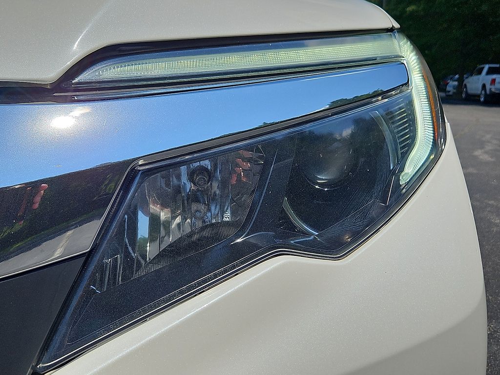 Thumbnail: 2019 Honda Ridgeline - 20