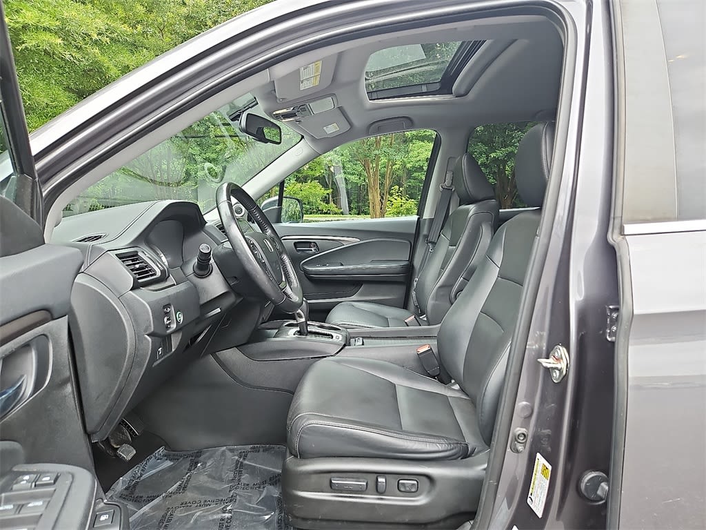 Thumbnail: 2019 Honda Ridgeline - 11