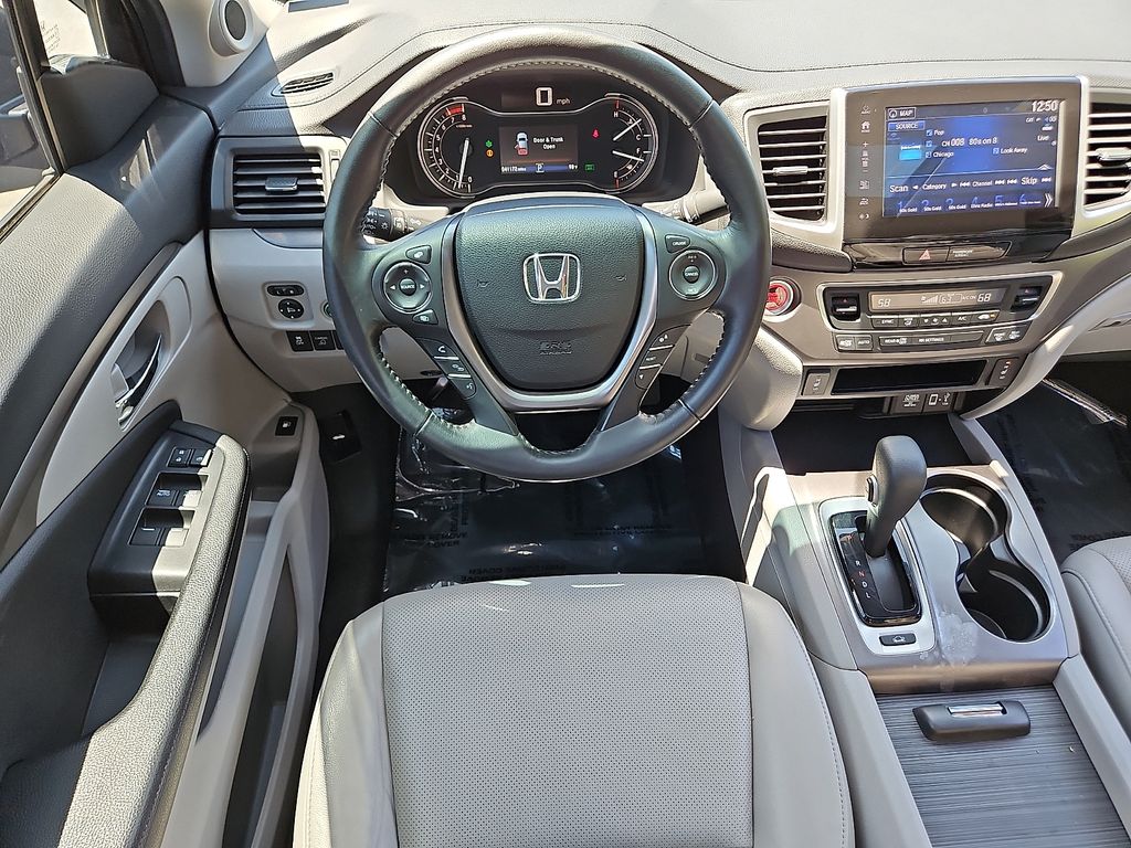 Thumbnail: 2019 Honda Ridgeline - 2
