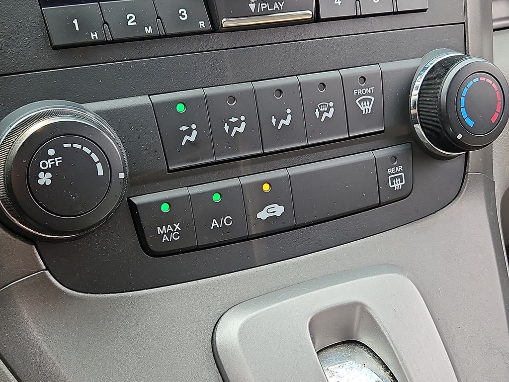 Thumbnail: 2011 Honda CR-V - 22