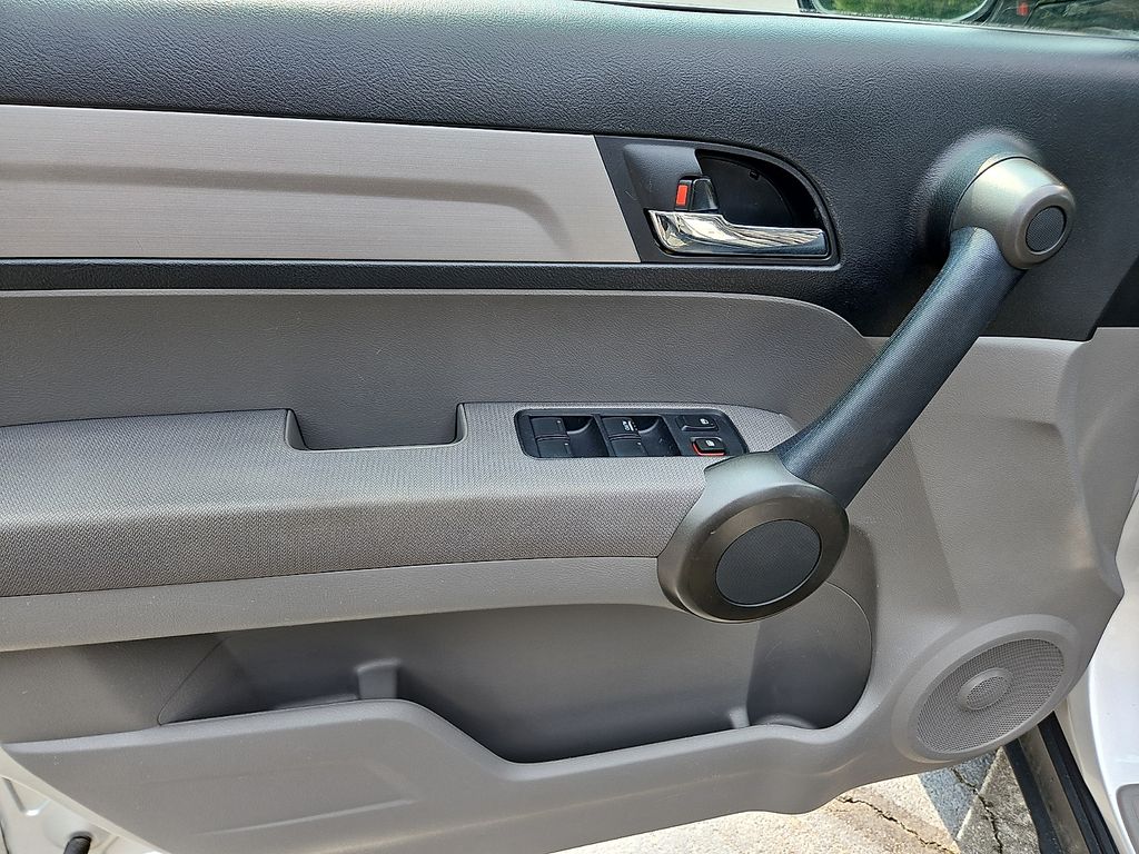 Thumbnail: 2011 Honda CR-V - 20