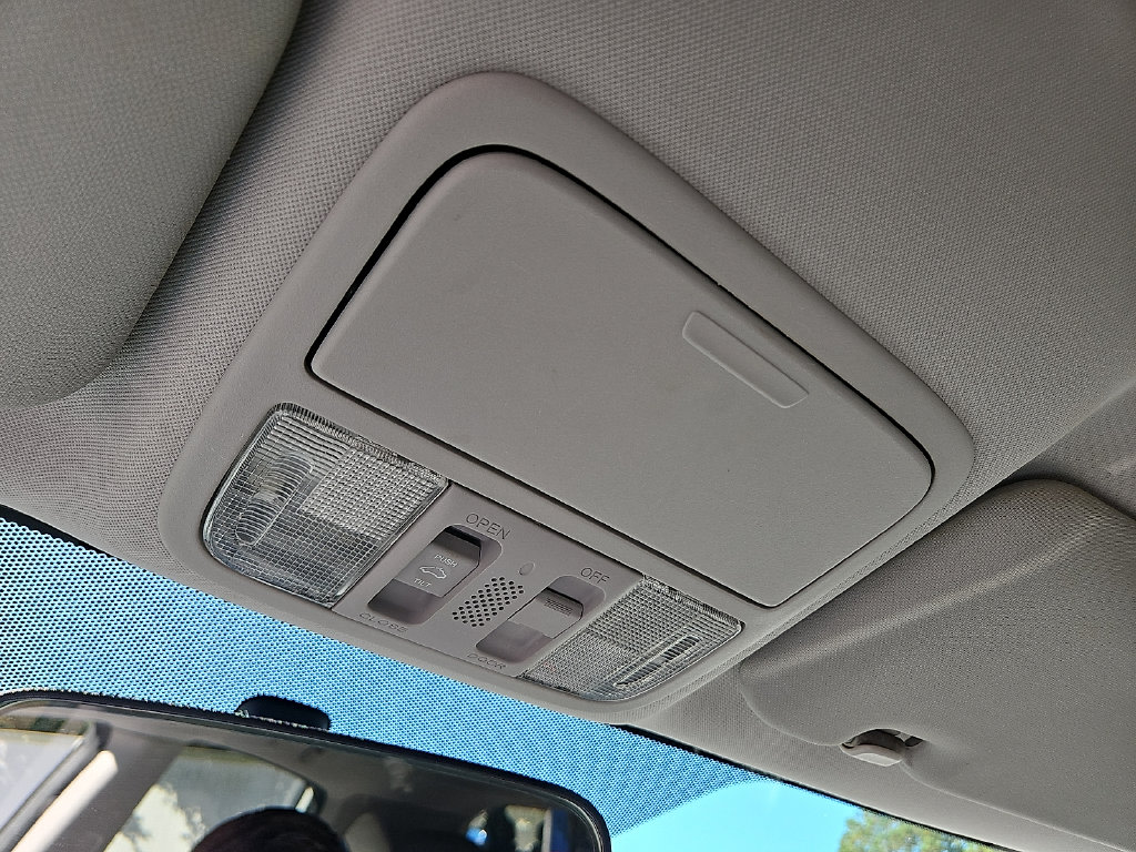 Thumbnail: 2011 Honda CR-V - 29