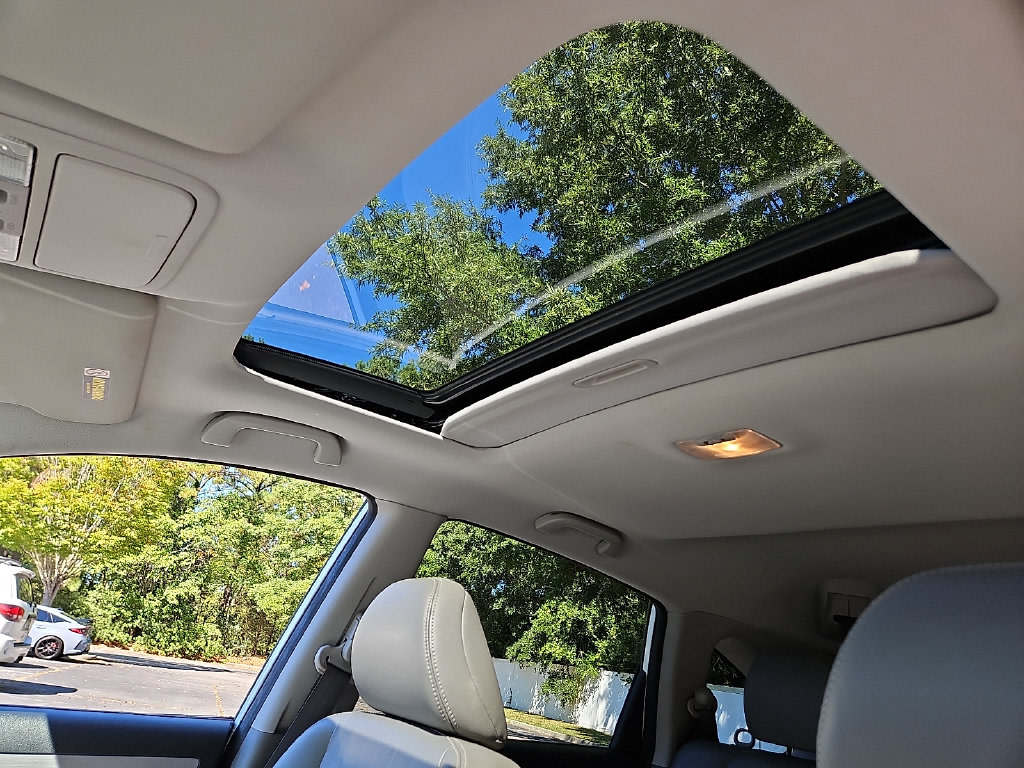 Thumbnail: 2011 Honda CR-V - 21