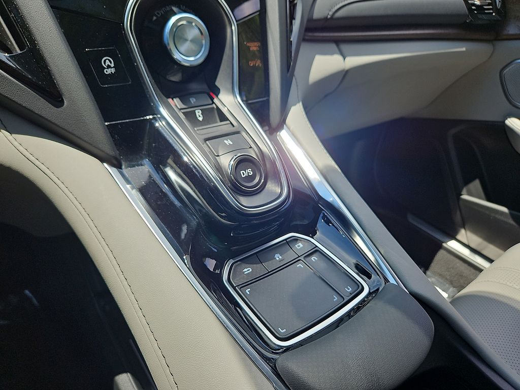 Thumbnail: 2024 Acura RDX - 13