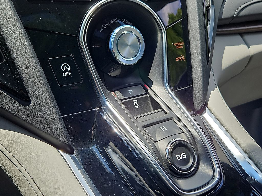 Thumbnail: 2024 Acura RDX - 24