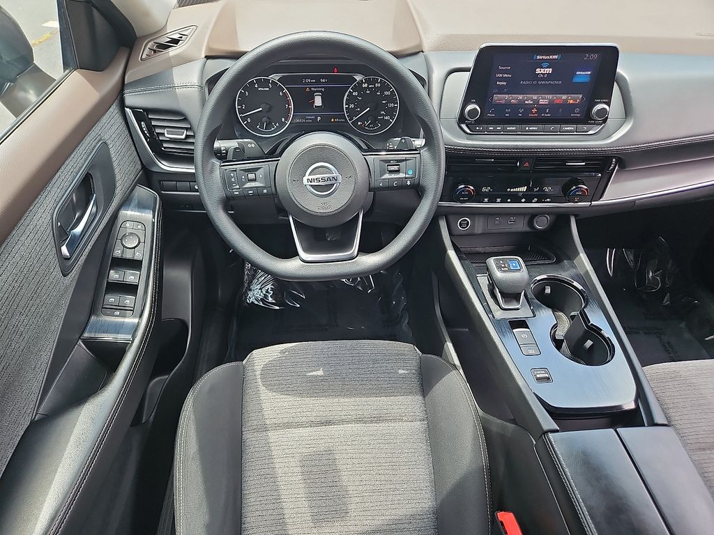 Thumbnail: 2021 Nissan Rogue - 2