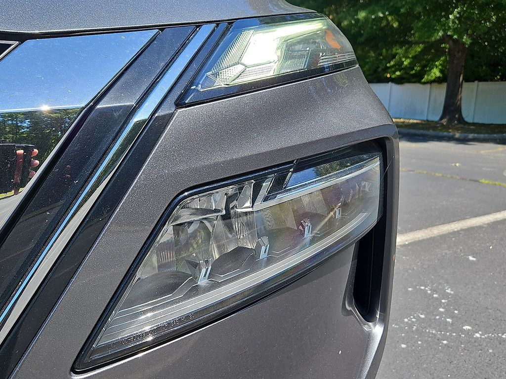 Thumbnail: 2021 Nissan Rogue - 19
