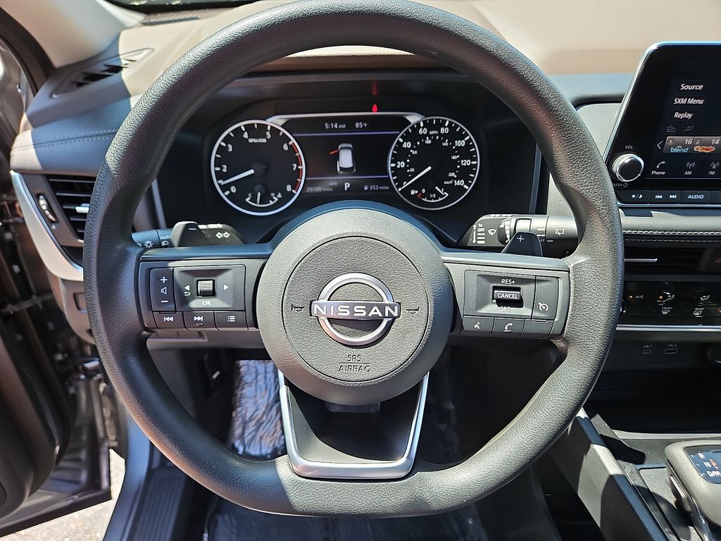 Thumbnail: 2022 Nissan Rogue - 10