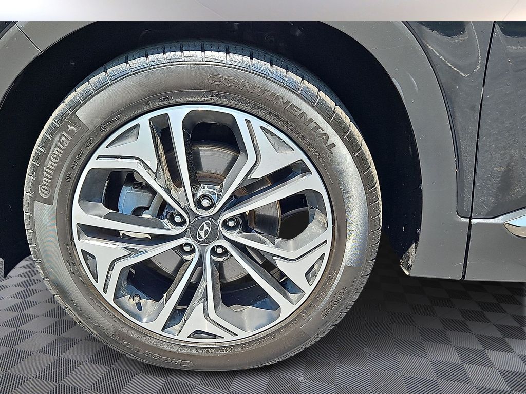 Thumbnail: 2020 Hyundai Santa Fe - 8