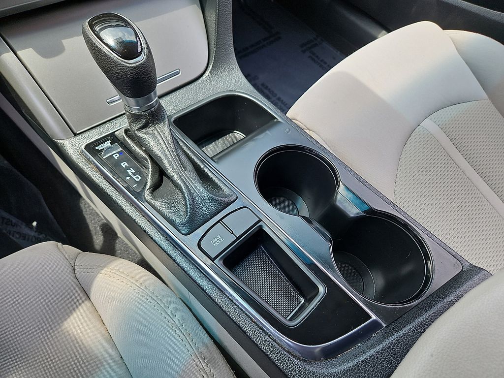Thumbnail: 2017 Hyundai Sonata - 14